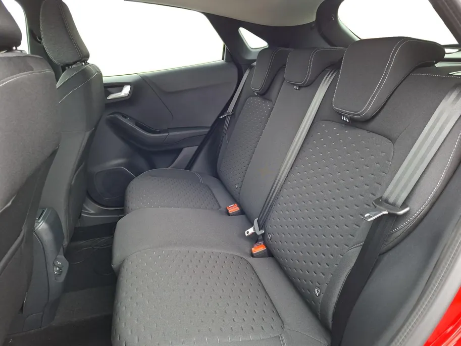 Ford Puma 1.0 EcoBoost Hybrid Titanium | !gratis upgrade naar automaat! | Winterpack | Camera | Apple Carplay&Android Auto | Led koplampen | Climate Control | Cruisecontrol |