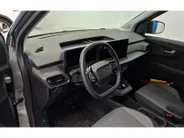 Ford E-Transit Courier Limited 136 PK 44 kWh accu