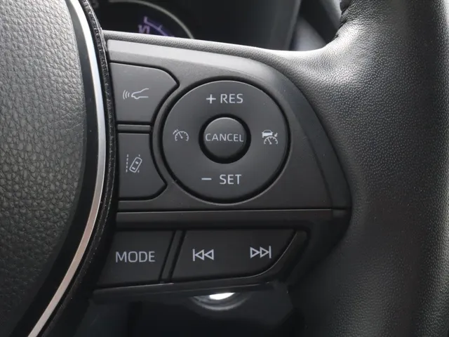 Toyota RAV4 2.5 Hybrid AWD Style | Trekhaak | PDC v/a | Stuur/stoel verwarm.