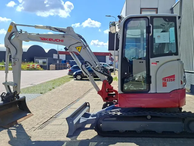 Takeuchi TB335R