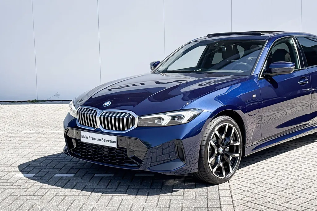 BMW 3 Serie Sedan 330e M Sport Edition