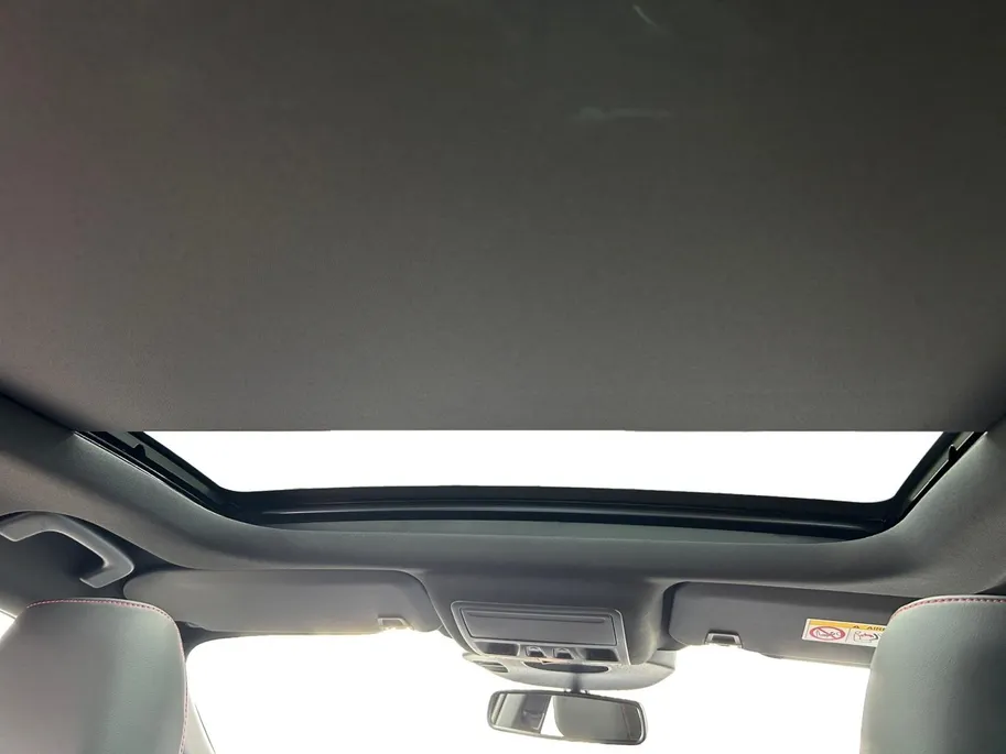 Ford Kuga 2.5 PHEV ST-Line X | Nieuw | Op Voorraad | Elekt. Trekhaak | Schuif/Kantel Dak | AGR-Stoelen | Adaptieve Cruise Control | Matrix Led |