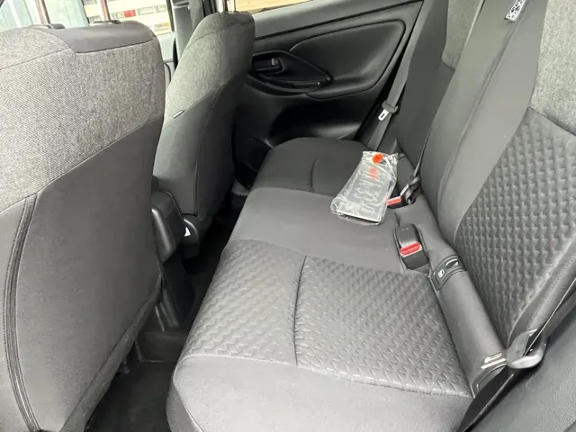 Toyota Yaris Cross 1.5 Hybrid 130 Dynamic | Stuur en Stoelverwarming | All Seasons