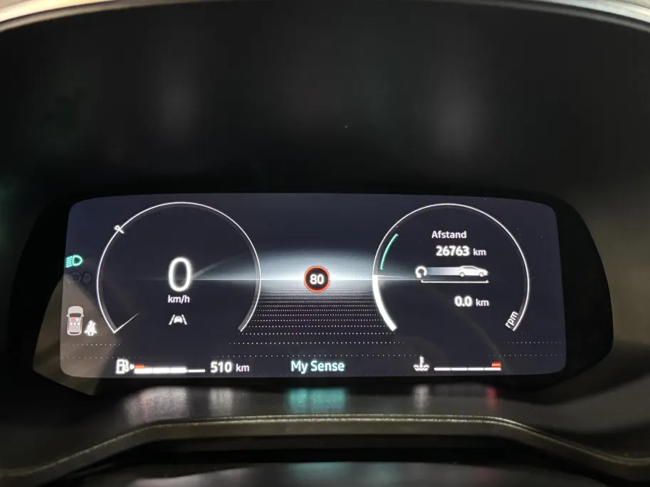 Renault Clio 90PK TCe GPF Techno | 9,3' Navi | Climate Control | Digital Cockpit | Camera | Parkeersensoren | Apple CarPlay/Android Auto | Full LED | Lichtemetalen Velgen | Licht & Regen Sensor |