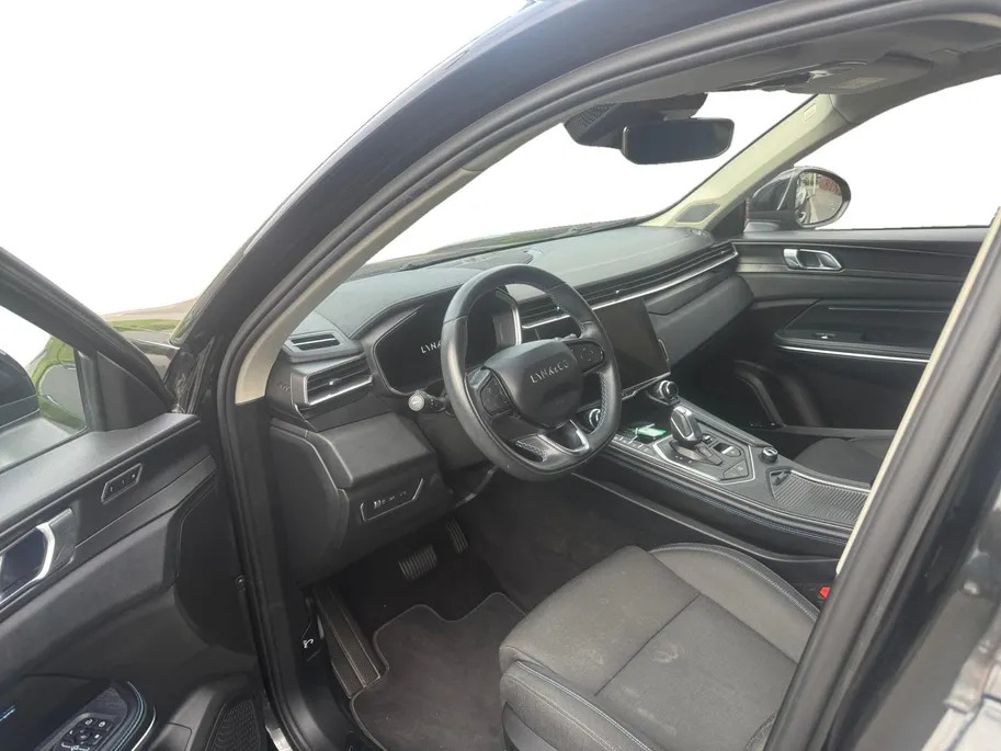Lynk & Co 01 1.5 | Automaat | Panorama Dak | 360* Camera | Stoelverwarming | Apple Carplay/Android Auto | DAB | Climate Control | Cruise Control | Navigatie