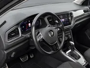 Volkswagen T-Roc 1.5 TSI 150pk DSG Style Business · Trekhaak ·  Camera · Apple/Android Car Play · Stoelverwarming · Navigatie · Dodehoeksensor ·