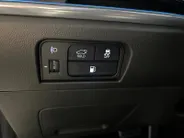 Kia Sorento 1.6 T-GDi Plug-in Hybrid 4WD ExecutiveLine 7p Apple Carplay / Android Auto | Navigatiesysteem | Elektrisch Verstelbare Voorstoelen | Bestuurdersstoel Met Geheugen | Stoelkoeling + Stoelverwarming | Stuurverwarming | Elektrisch Bedienbare Achterklep | Elek