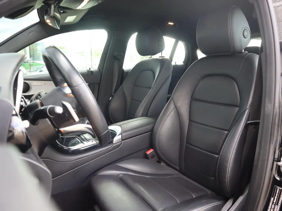 Mercedes-Benz GLC Coupé 300e 4MATIC Business Solution AMG
