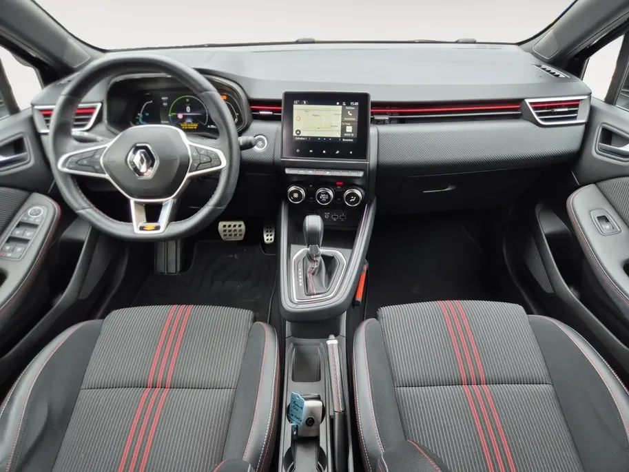 Renault Clio 1.6 E-Tech Hybrid 140 R.S. Line | Cruise Control | Climate Control | Navigatie | Camera | Sportstoelen | LM Velgen |
