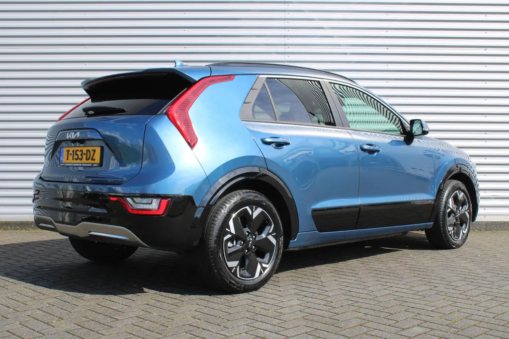Kia Niro EV DynamicPlusLine 64.8 kWh | Airco | Navi | Camera | Cruise | 17' LM | PDC |