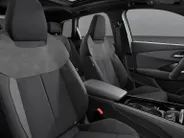 Audi Q3 e-hybrid S edition 272 PK · Glazen panoramadak · Trekhaak elek. wegklapbaar · Optiekpakket zwart