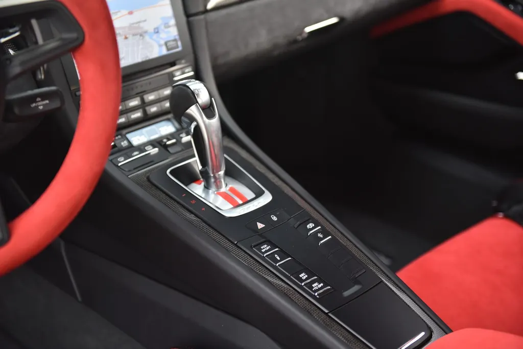 Porsche 911 GT2 RS 3.8