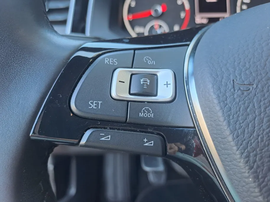 Volkswagen Polo 1.0 TSI Highline ECC | LM Velgen | Bluetooth