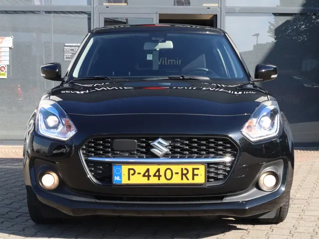 Suzuki Swift 1.2 Style Hybrid Adaptive Cruise | Carplay | Keyless