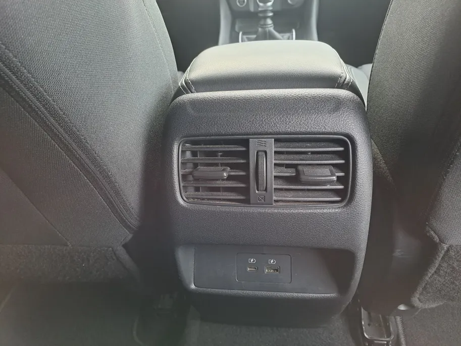 Nissan QASHQAI 1.3 MHEV N-Style | Apple Carplay/Android Auto | Navi | Camera | LM Velgen | Cruise control adaptief
