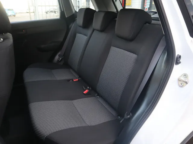 Suzuki Vitara 1.4 BoosterJet Comfort Hybrid