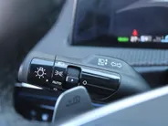 Kia EV6 Plus 77.4 kWh | Stuur-/stoelverwarming + ventilatie | Elektr. stoelverstelling + achterklep | Leer | Warmtepomp | 19' LM | Camera | LED |