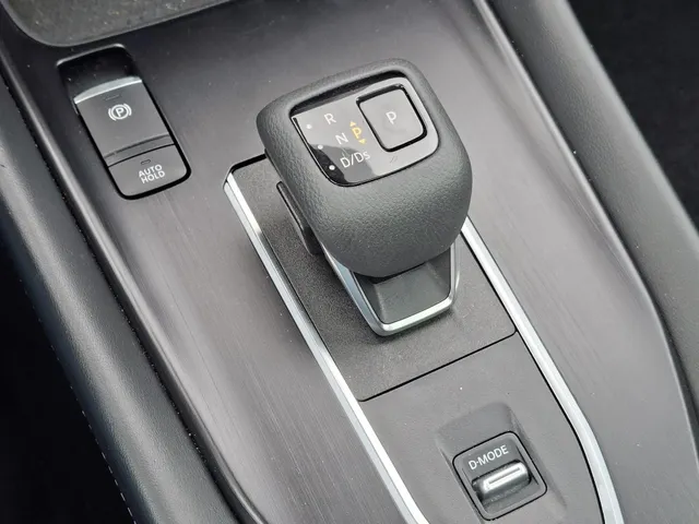 Nissan QASHQAI 1.3 MHEV Xtronic N-Connecta NAVI | PANO DAK | NL-auto | rijklaarprijs !!