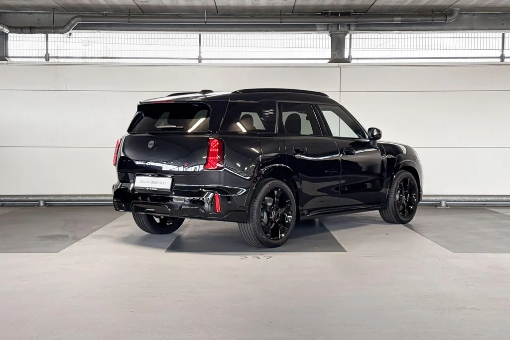 MINI Countryman S ALL4 John Cooper Works XL
