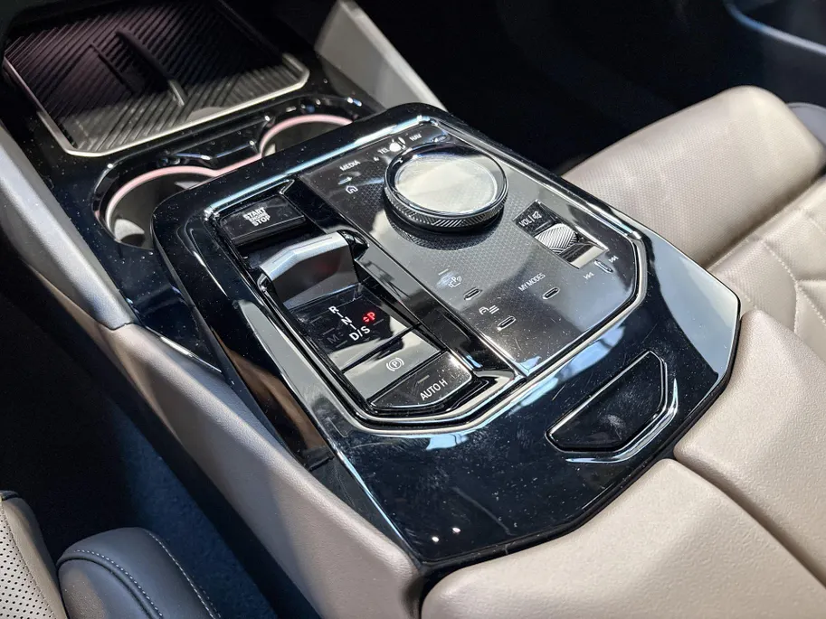 BMW 5 Serie Touring 550e xDrive Innovation Pack M Sportpakket