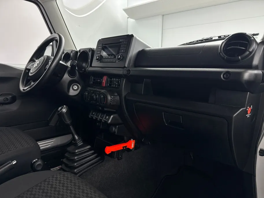 Suzuki Jimny 1.5 Professional Allgrip | 4 x 4 | L.M. Velgen | Cruise Control