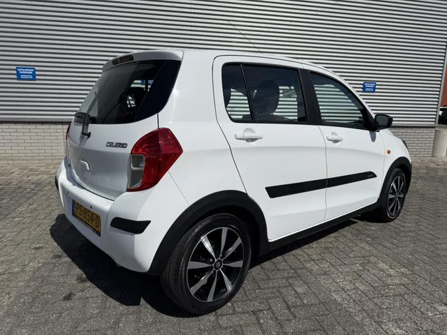 Suzuki Celerio 1.0 Dynamic | GT Plus pakket | Parkeersensoren | 1ste eigenaar | Dealer onderhouden |