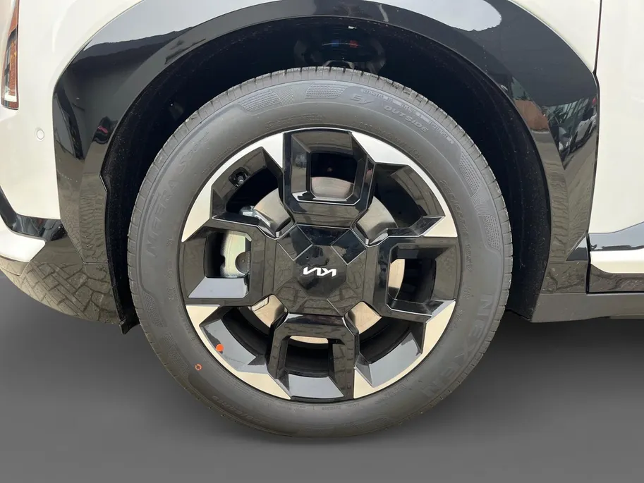 Kia EV5 GT-Line 81.4 kWh | Informeer naar beschikbaarheid | 505 km actieradius | 19' Inch velgen | NU €3000 inruilpremie + 500 korting KIA laadpaal