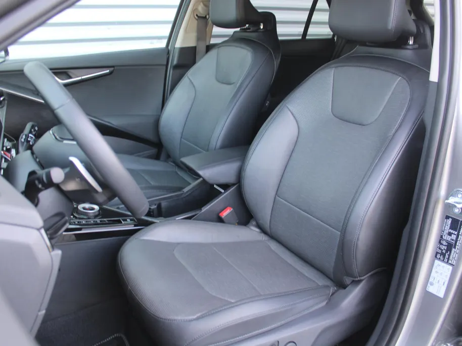 Kia Niro 1.6 GDi Hybrid ExecutiveLine | Stuur-/stoelverwarming + ventilatie | Leer | Schuifdak | 18' LM | Camera | Cruise adapt. | HUD | Elek. stoelverstelling |