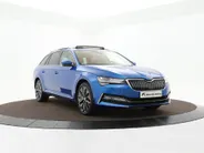Škoda Superb Combi 1.4 TSI iV 218pk DSG Laurin & Klement · Panoramadak · 360 Camera · Inklap. Trekhaak · Elek. Stoelen + Geheugen · Matrix LED ·