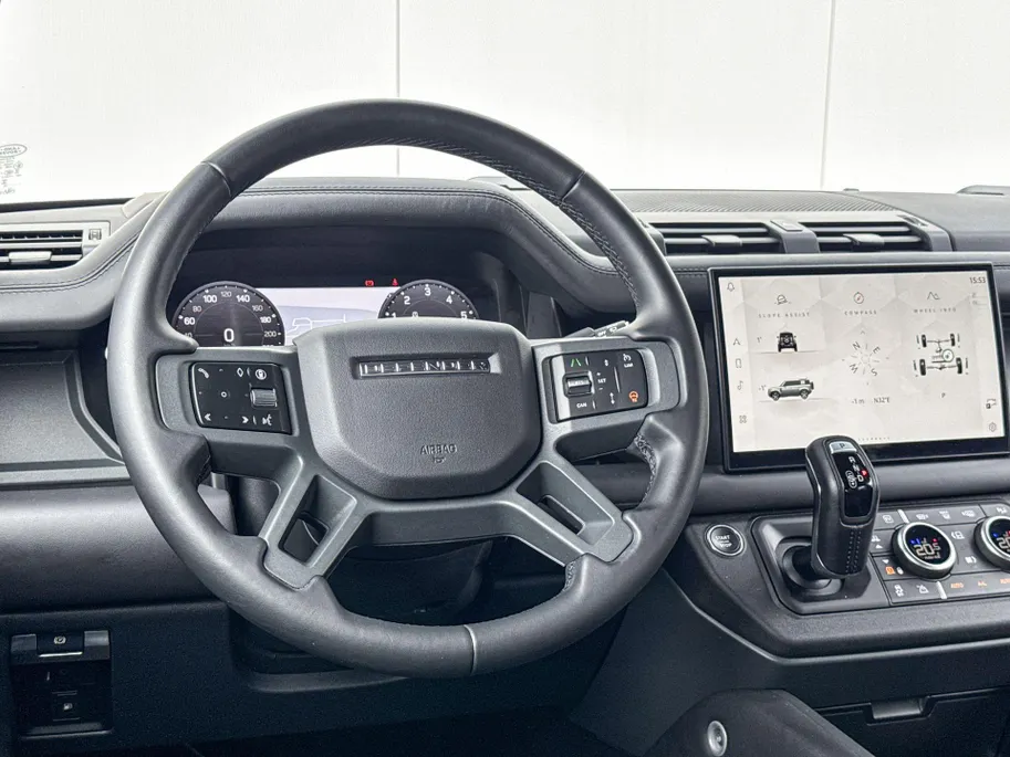 Land Rover Defender 110 2.0 P300e 110 X-Dynamic HSE