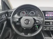 Škoda Kamiq 1.0 TSI Active | Apple/Android Auto | Parkeersensoren | Airco | Cruise Control | 12 maanden garantie! |