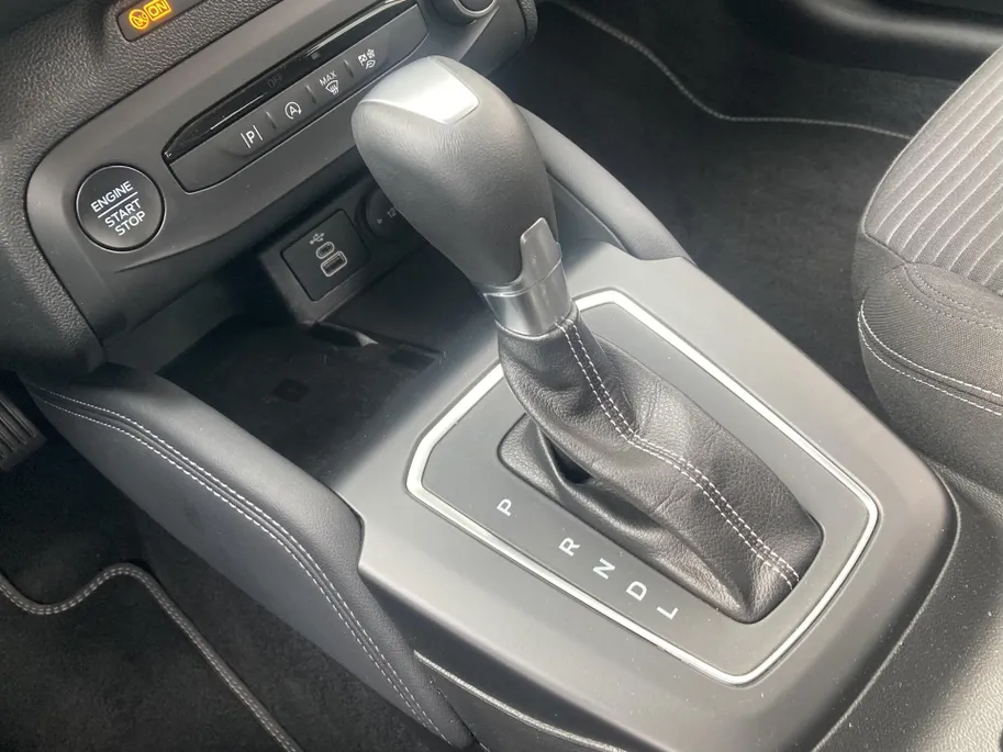 Ford Focus 1.0 EcoBoost Hybrid 155pk Automaat TitaniumX Wagon Groot Navigatie - Winter pakket - AGR bestuurdersstoel