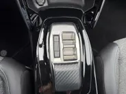Peugeot 2008 1.2 PureTech 130 Allure | Automaat | Parkeersensoren voor en achter | Acteruitrijcamera | Apple carplay & Android auto | Cruise control | Navigatie | Trekhaak | Bovag garantie |