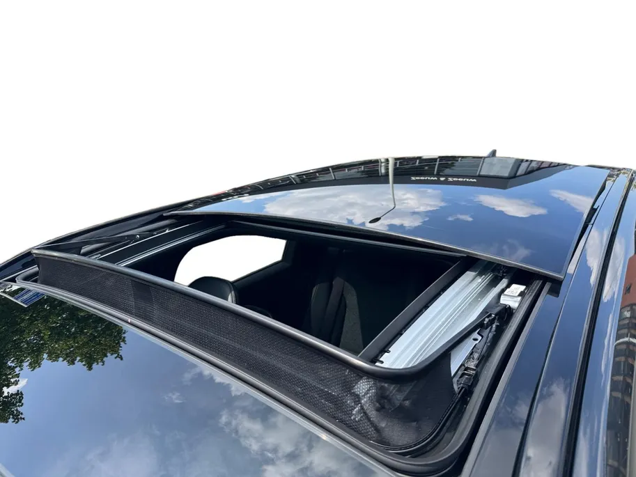 Kia K4 Sportswagon 1.0 T-GDi MHEV GT-Line Launch Edition (pano) Dodehoekassistentie | Kruisend verkeersassistentie achter | Uitstapwaarschuwing | Stoel + stuurwielverwarming