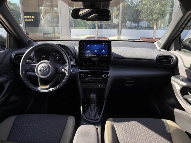 Toyota Yaris Cross 1.5 Hybrid Explore | Trekhaak | PDC v/a | Stoelverwarm. |