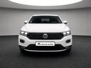 Volkswagen T-Roc 1.5 TSI 150pk DSG Sport · Camera · Trekhaak · Navigatie · Stoelverwarming · 18'' Inch ·