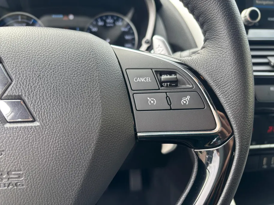 Mitsubishi Eclipse Cross 2.4 PHEV Intense+ | Carplay | Camera | Cruise |