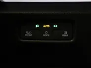 Volkswagen Tayron Life Edition 1.5 eHybrid 204 pk 6 versn. DSG · Comfort pakket · Trekhaak inklapbaar, met elektrische ontgrendeling, incl. aanhangermanoeuvreerhulp Trailer Assist · Voorraad OUTLET · Prijs is inclusief inruilpremie · MEGA SALE