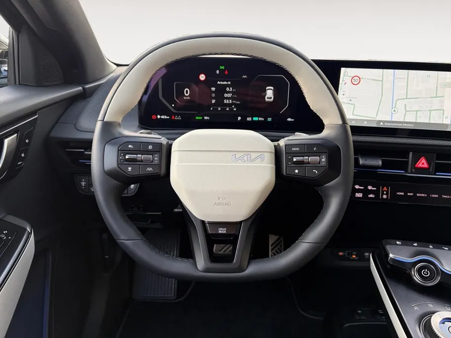 Kia EV6 GT-Line Business Edition 84 kWh | Rijdende Demo ! | Draadloos Apple Carplay / Android Auto | Navigatiesysteem | Elektrisch Verstelbare voorstoelen | Licht + Regensensor | Stoelverwarming+ Stoelkoeling  | Stuurverwarming | Elektrisch Bedienbare Achterklep 