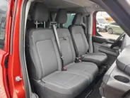 Ford Transit Custom 340 2.5 PHEV L2H1 Limited Kombi 9-persoons