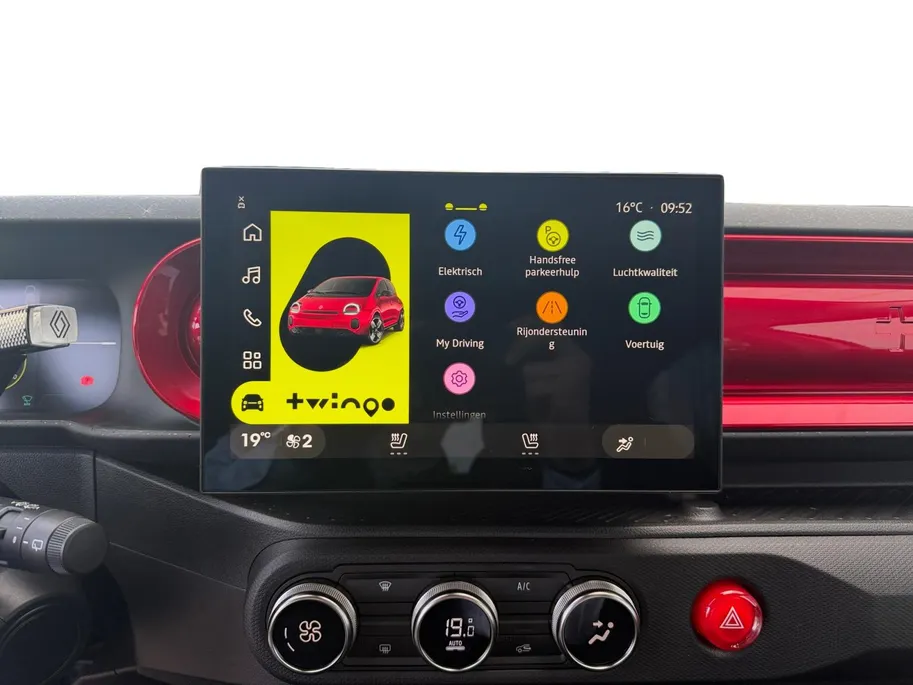 Renault Twingo urban range techno 27.5 kWh | Camera | Adaptieve Cruisecontrol | Airco | Stoelverwarming | Apple Carplay & Android Auto | Rijdende Demo | Beschikbaar vanaf November 2026