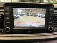 Kia Rio 1.0 TGDI ComfortPlusLine Navigator | Orginele Kilometerstand ! | Trekhaak Afneembaar 7- Polig | Apple Carplay / Android Auto | Navigatiesysteem | Parkeersensoren + Camera Achter | Airconditioning | Cruise Control
