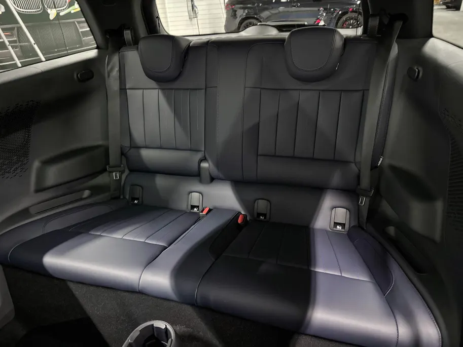 MINI Cooper 3-deurs Electric Cooper SE Favoured M 54.2 kWh