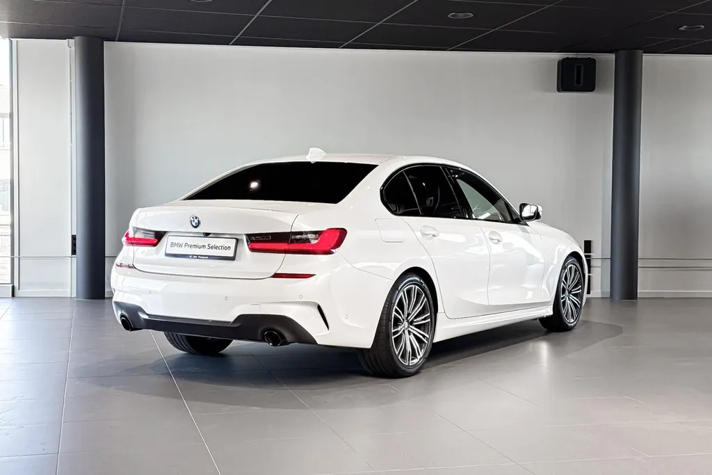 BMW 3 Serie Sedan 318i