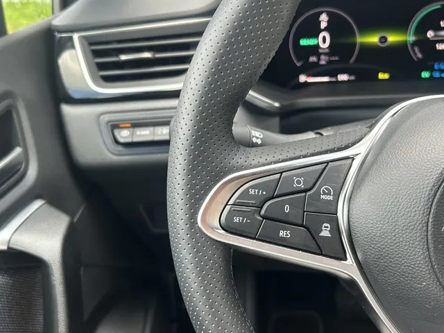 Mitsubishi Grandis 1.8i HEV First Edition | Navigatie | 8 jaar garantie