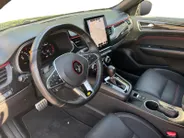 Renault Arkana 1.3 mild hybrid 160 R.S. line Apple Carplay/Android Auto , stoel en stuurverwarming , leder , lm velgen , navi , camera , cruise , tel .