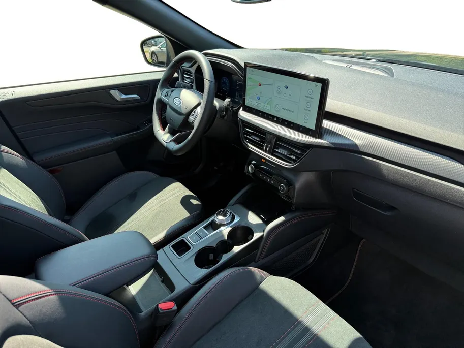 Ford Kuga 2.5 PHEV ST-Line X | Winter Pack | Panoramadak | 360 ° Camera | BLIS | Apple Carplay & Android Auto |