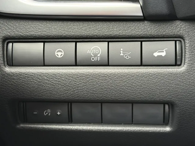 Nissan QASHQAI 1.3 Mild-Hybrid 158pk Xtronic Tekna | Trekhaak | Panoramadak | Cold Pack | Head-Up | Apple CarPlay | Android Auto | Keyless