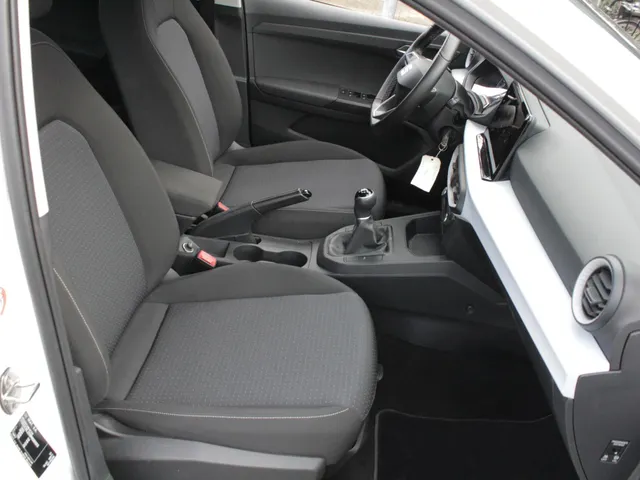 SEAT Ibiza 1.0 EcoTSI Style | Navi | Carplay / Android Auto | Cruise | Park sens | Clima
