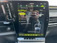 Renault Austral 1.2 E-Tech full hybrid 200 esprit Alpine | Nu Met 5 Jaar Fabrieksgarantie | Direct Leverbaar | Nu Met 4000 euro Voorraadkorting Bij Zeeuw & Zeeuw Renault Naaldwijk |